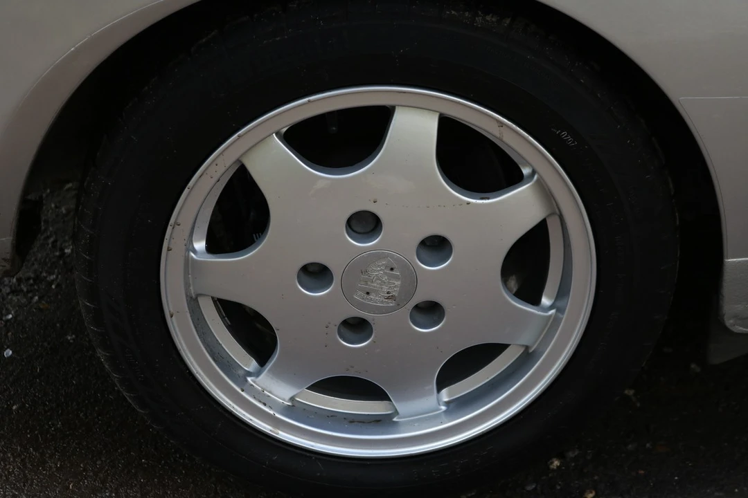 1991 Porsche 944 Turbo - Image 17 of 30