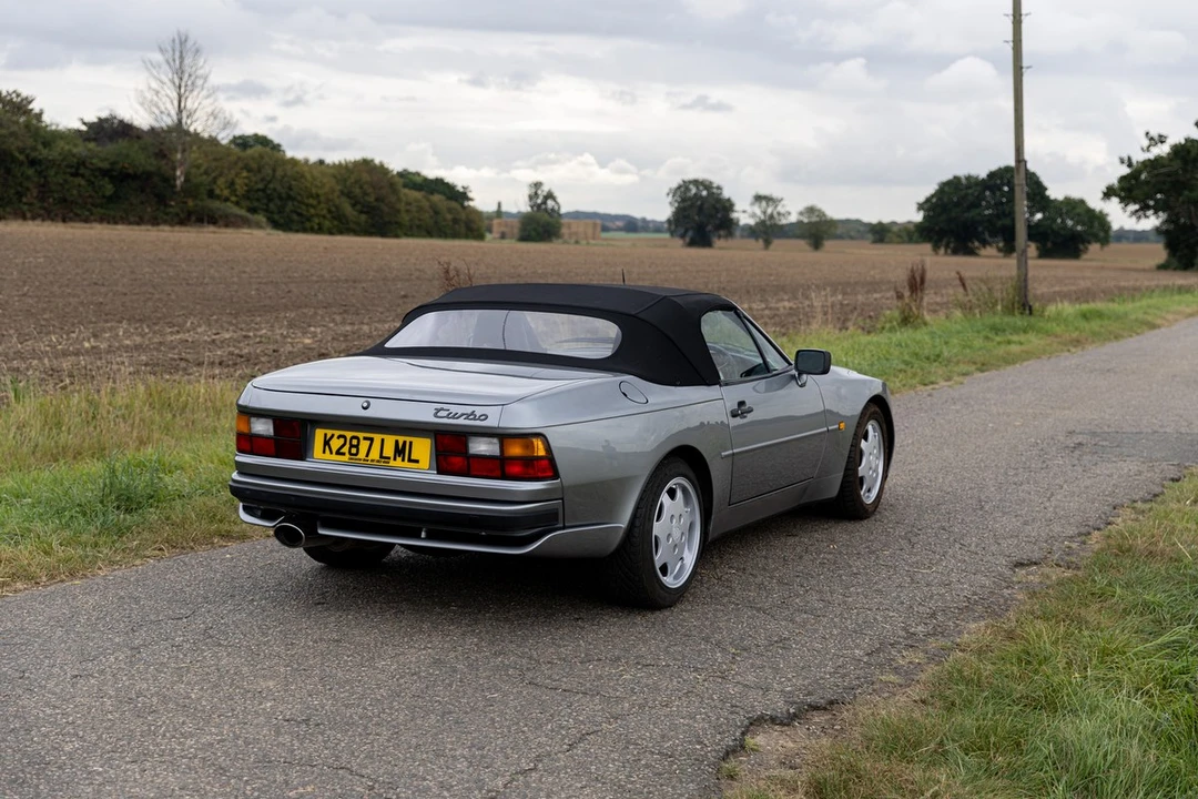 1992 Porsche 944 Turbo - Image 24 of 30