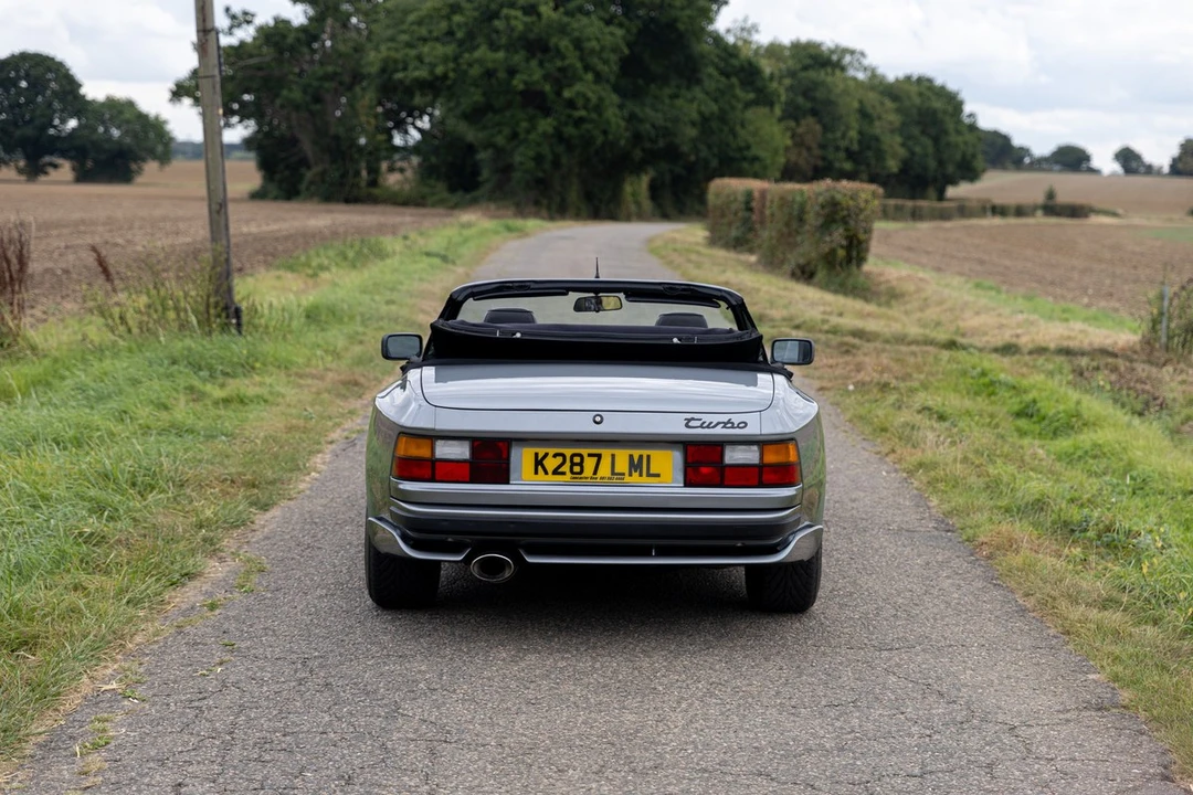 1992 Porsche 944 Turbo - Image 9 of 30