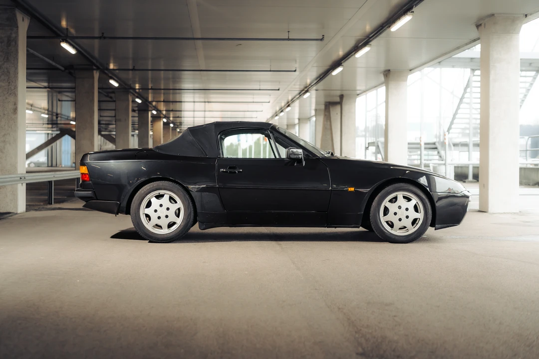 1991 Porsche 944 Turbo - Image 8 of 31