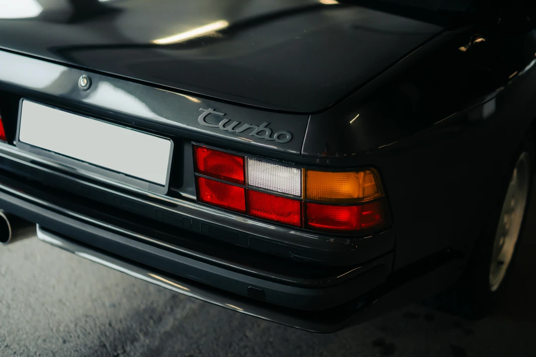 1991 Porsche 944 Turbo - Image 11 of 31