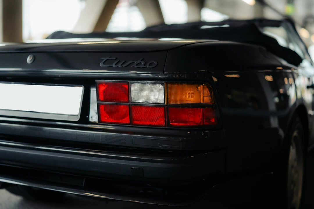 1991 Porsche 944 Turbo - Image 14 of 31
