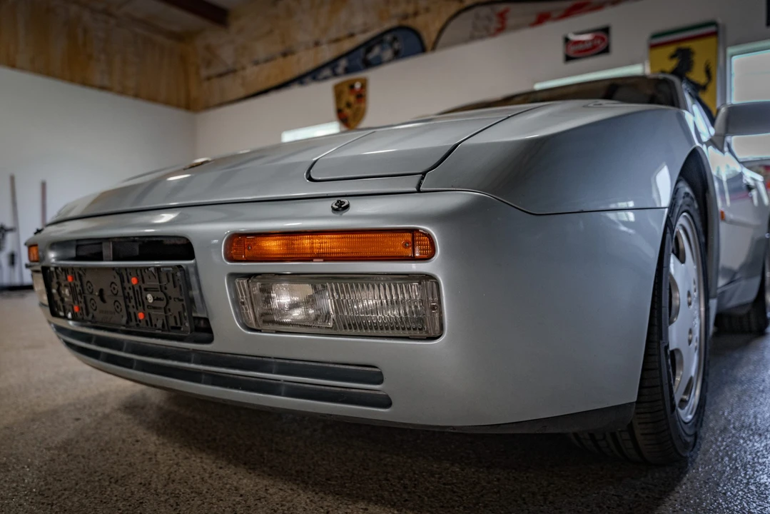 1991 Porsche 944 Turbo - Image 14 of 31