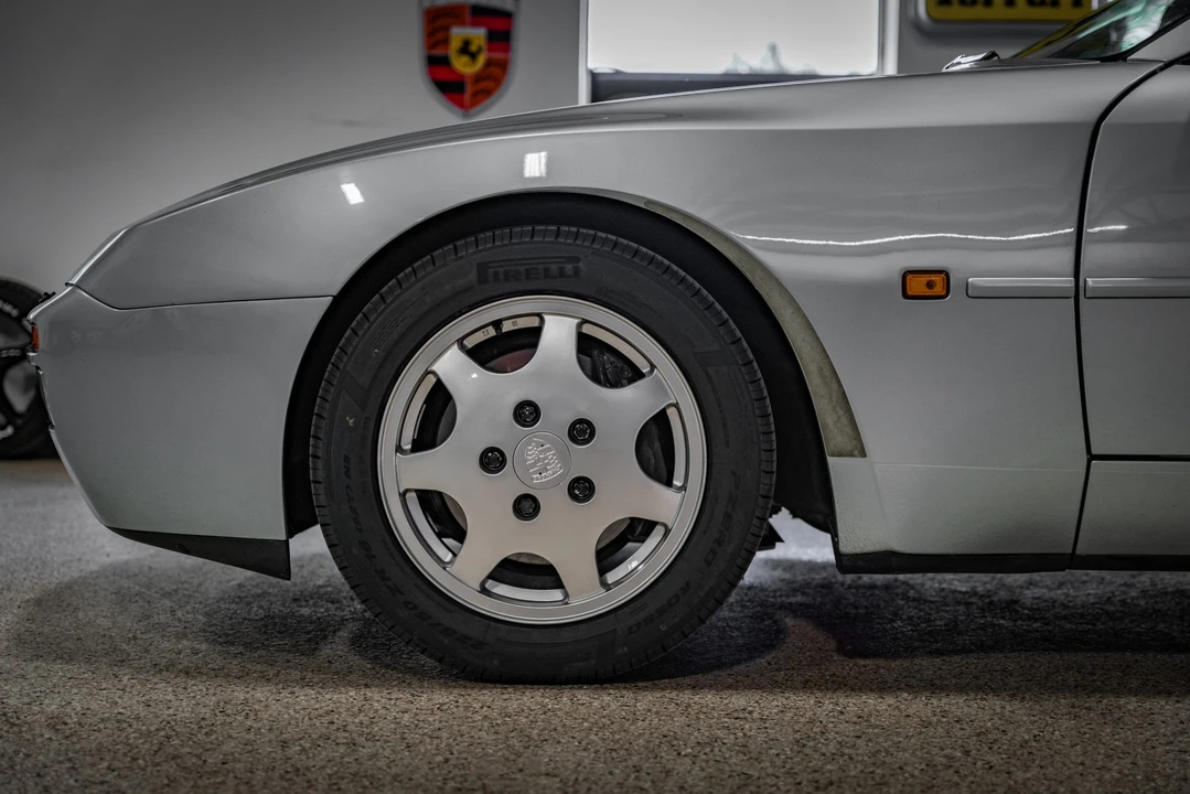 1991 Porsche 944 Turbo - Image 15 of 31