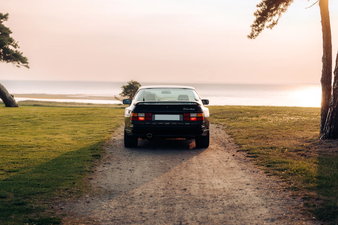 1991 Porsche 944 Turbo - Image 15 of 31