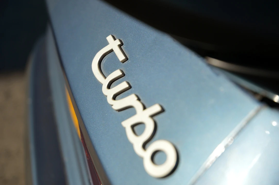 1991 Porsche 944 Turbo - Image 25 of 31