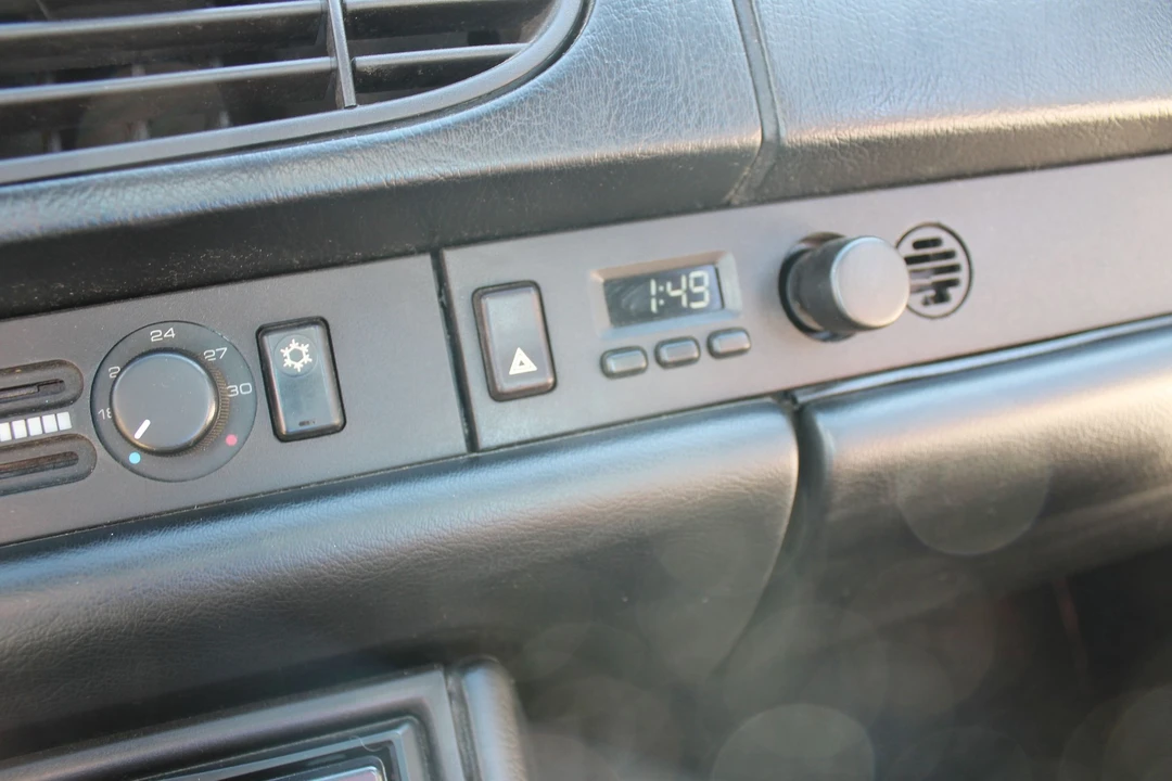 1991 Porsche 944 S2 - Image 12 of 31
