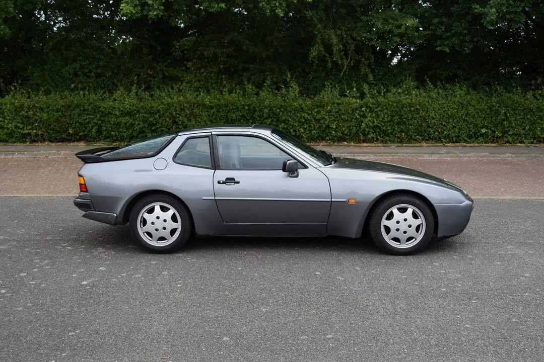 1991 Porsche 944 S2 - Image 13 of 30