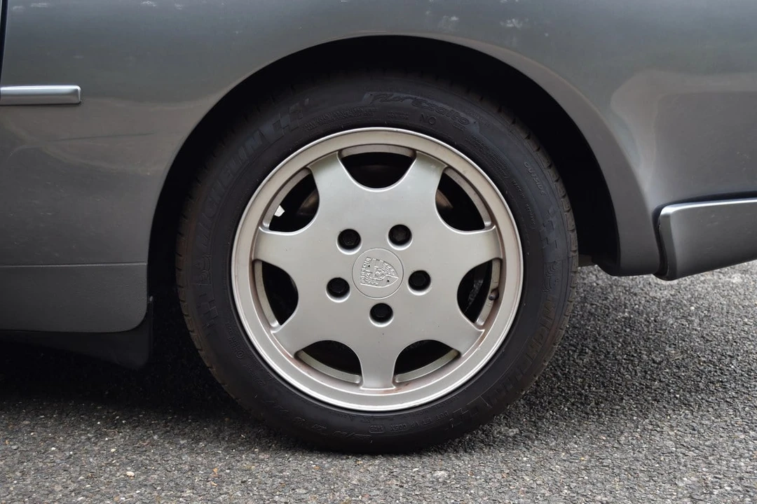 1991 Porsche 944 S2 - Image 18 of 30