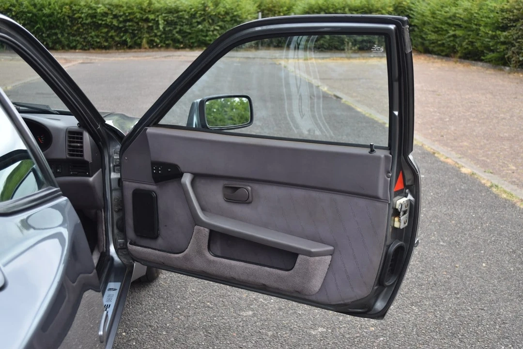 1991 Porsche 944 S2 - Image 21 of 30