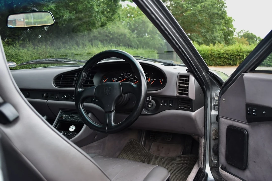 1991 Porsche 944 S2 - Image 5 of 30