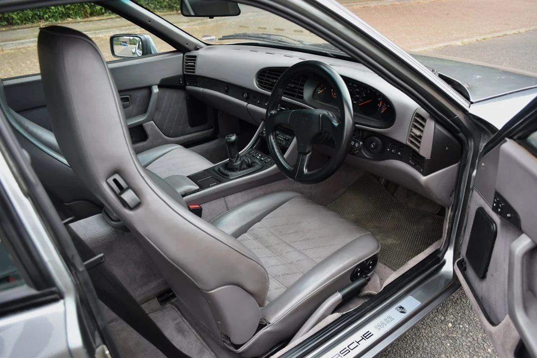 1991 Porsche 944 S2 - Image 6 of 30