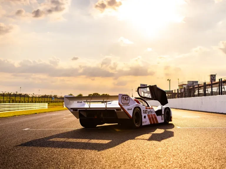 1991 Porsche 956 & 962 - Image 9 of 31