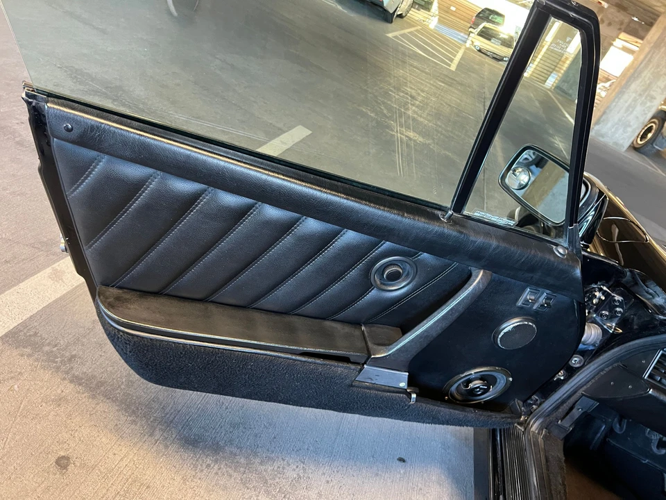 1991 Porsche 964 Carrera 4 - Image 11 of 22