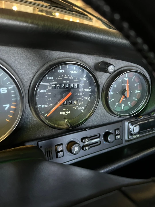 1991 Porsche 964 Carrera 4 - Image 17 of 22