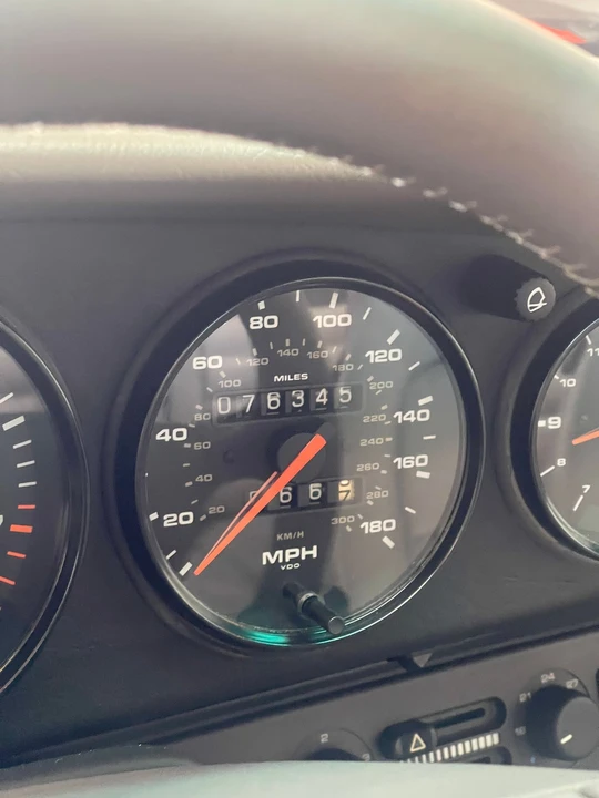 1991 Porsche 964 Carrera 4 - Image 9 of 9