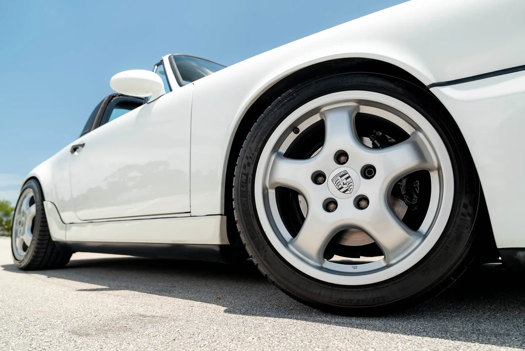 1991 Porsche 964 Carrera - Image 24 of 31
