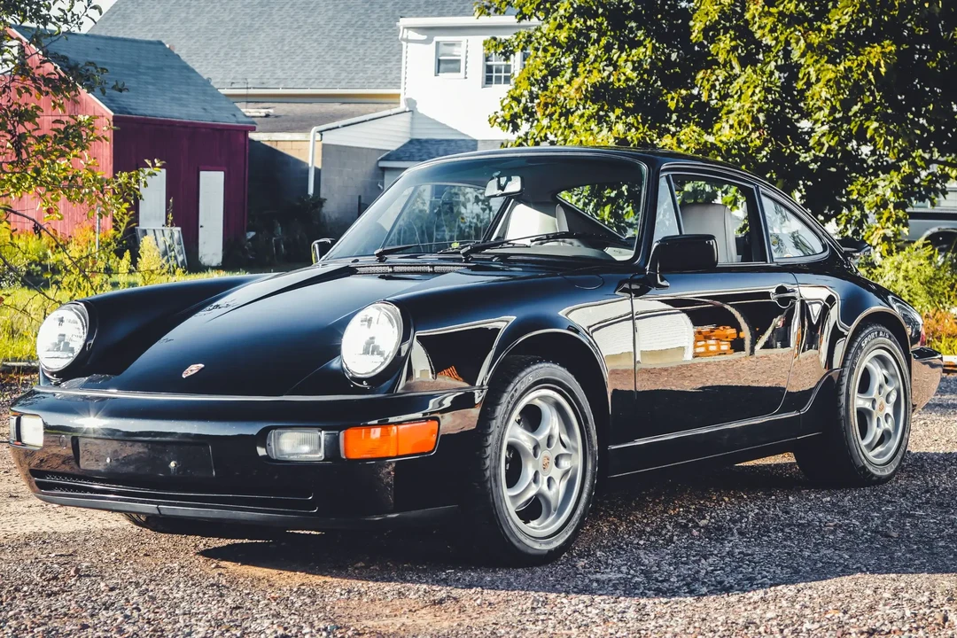 1991 Porsche 964 Carrera 4 - Image 2 of 6