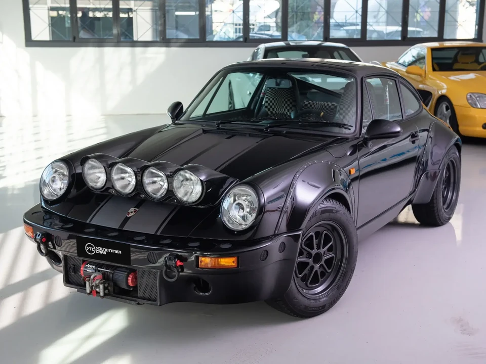 1991 Porsche 964 Carrera 4 - Image 3 of 6