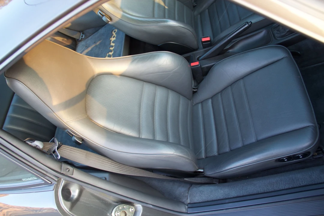 1991 Porsche 964 Turbo - Image 13 of 23