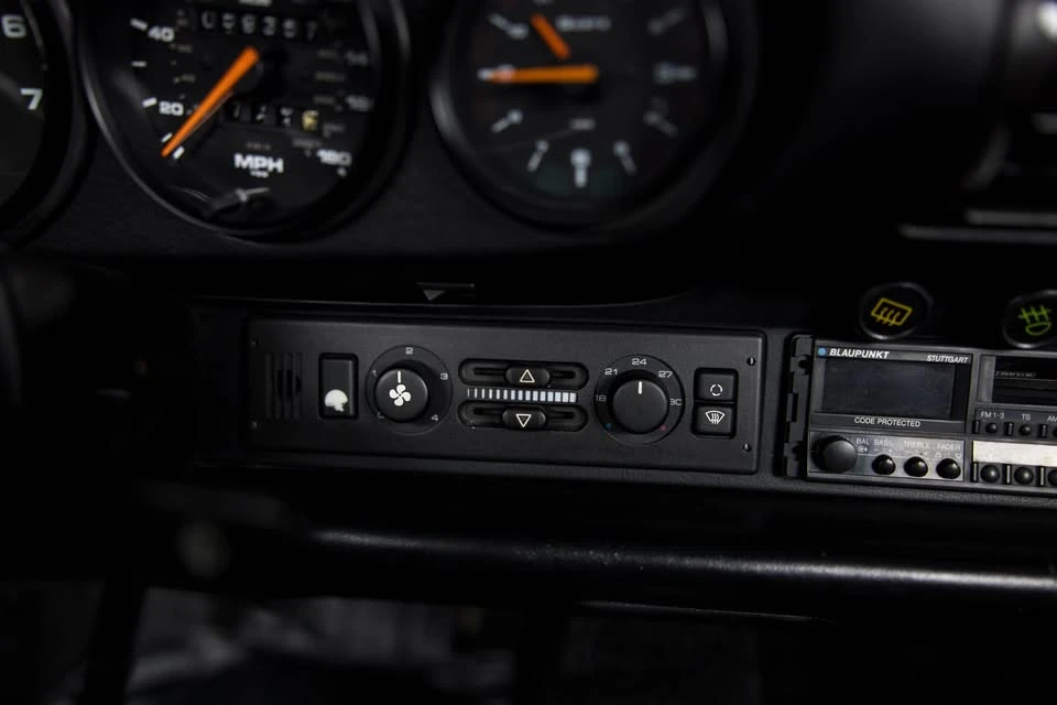 1991 Porsche 964 Carrera - Image 16 of 20