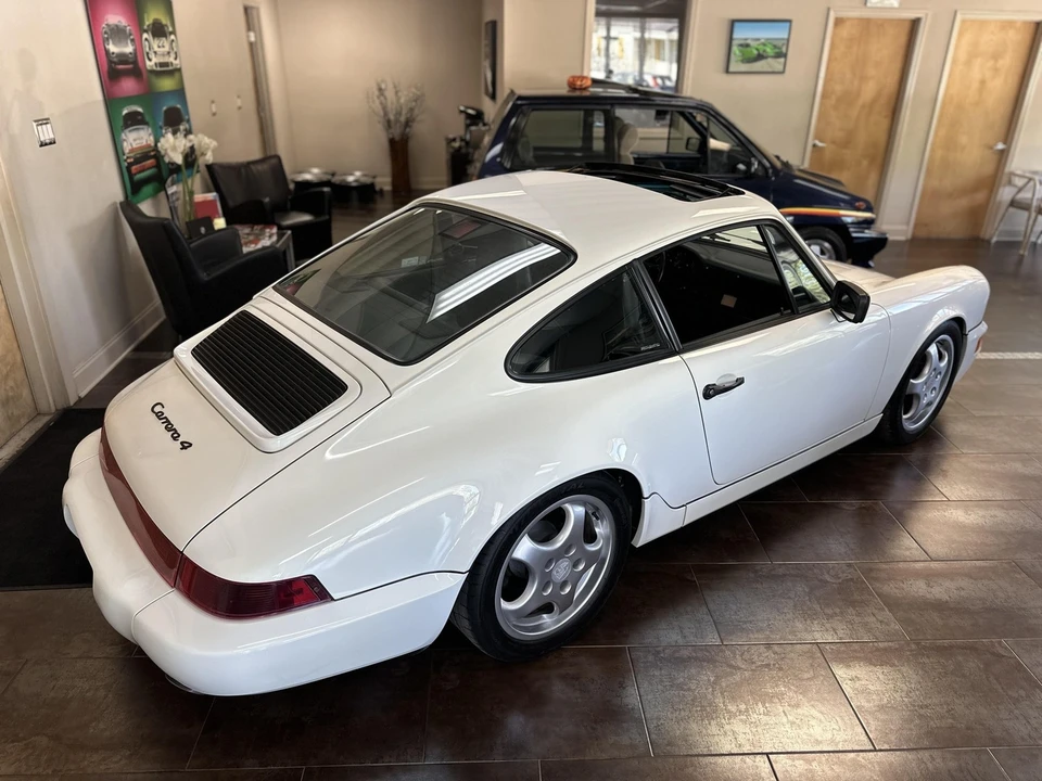 1991 Porsche 964 Carrera 4 - Image 17 of 21