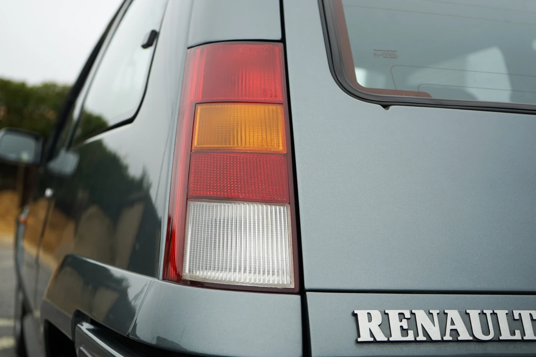 1991 Renault 5 GT Turbo - Image 27 of 31