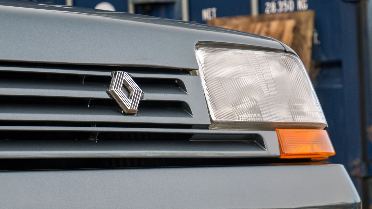 1991 Renault 5 GT Turbo - Image 24 of 31