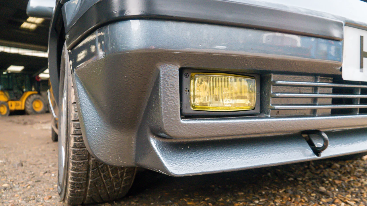1991 Renault 5 GT Turbo - Image 27 of 31
