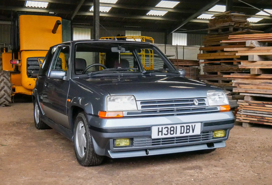 1991 Renault 5 GT Turbo - Image 2 of 31
