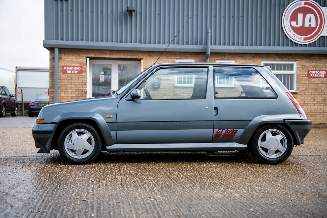1991 Renault 5 GT Turbo - Image 14 of 31