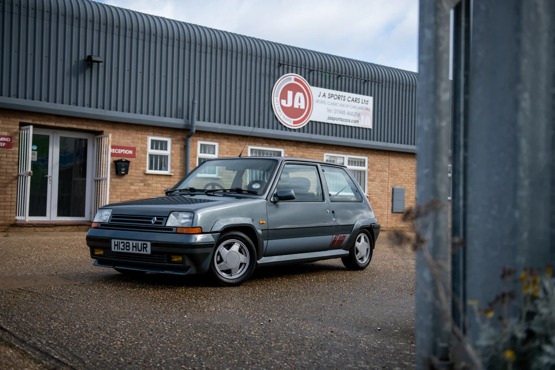 1991 Renault 5 GT Turbo - Image 24 of 31