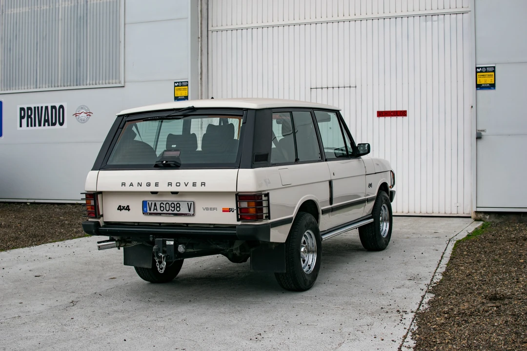 1991 Land Rover Range Rover Classic - Image 8 of 31