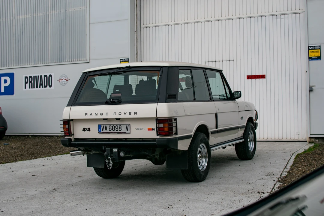 1991 Land Rover Range Rover Classic - Image 15 of 31