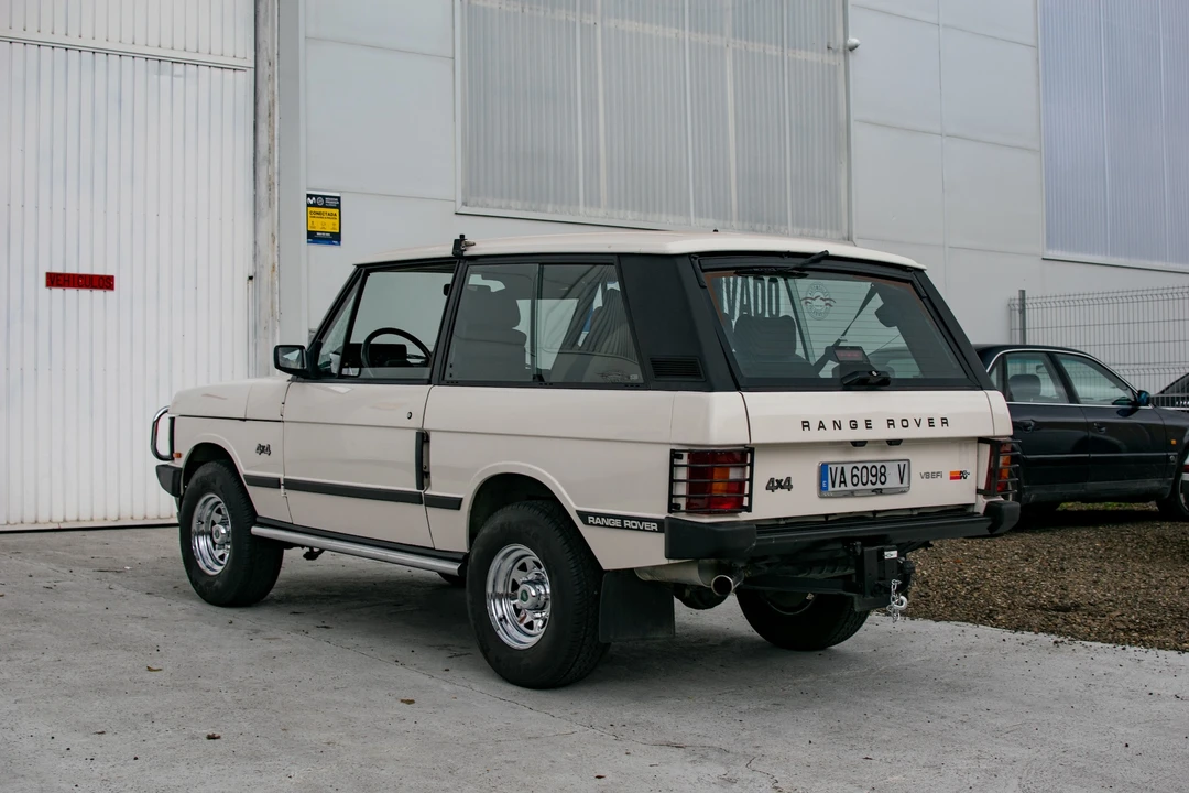 1991 Land Rover Range Rover Classic - Image 13 of 31