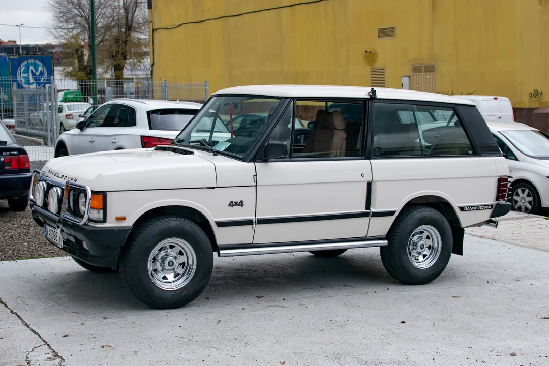 1991 Land Rover Range Rover Classic - Image 11 of 31