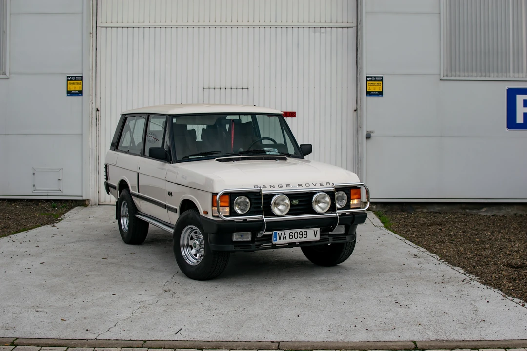 1991 Land Rover Range Rover Classic - Image 17 of 31
