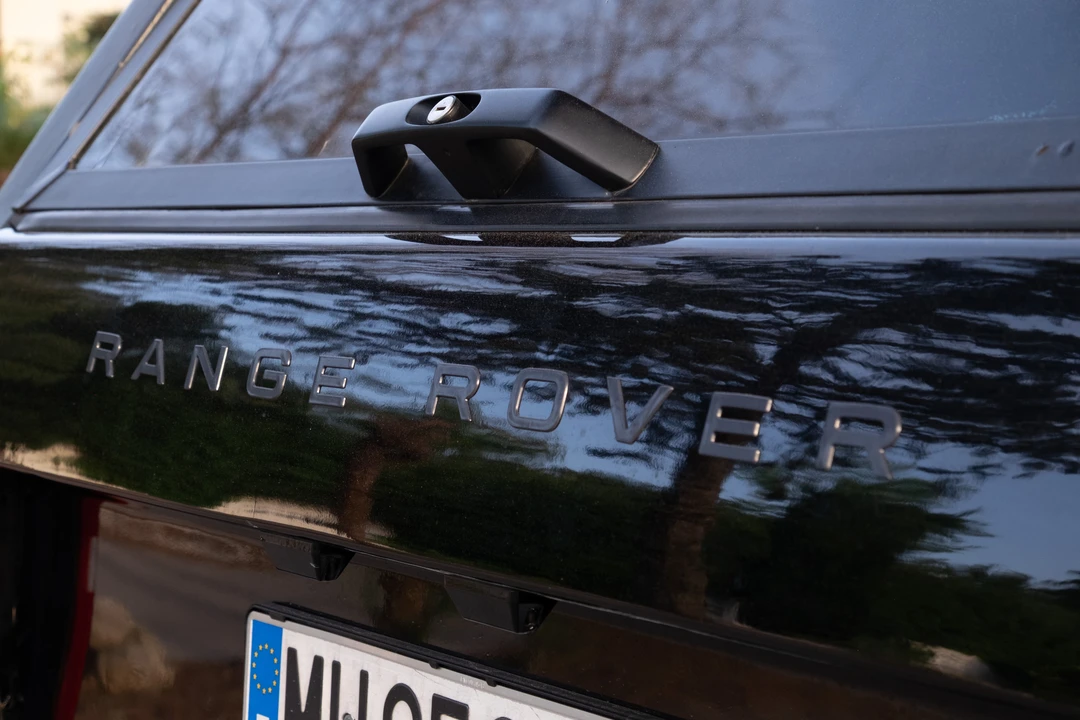 1991 Land Rover Range Rover Classic - Image 9 of 31
