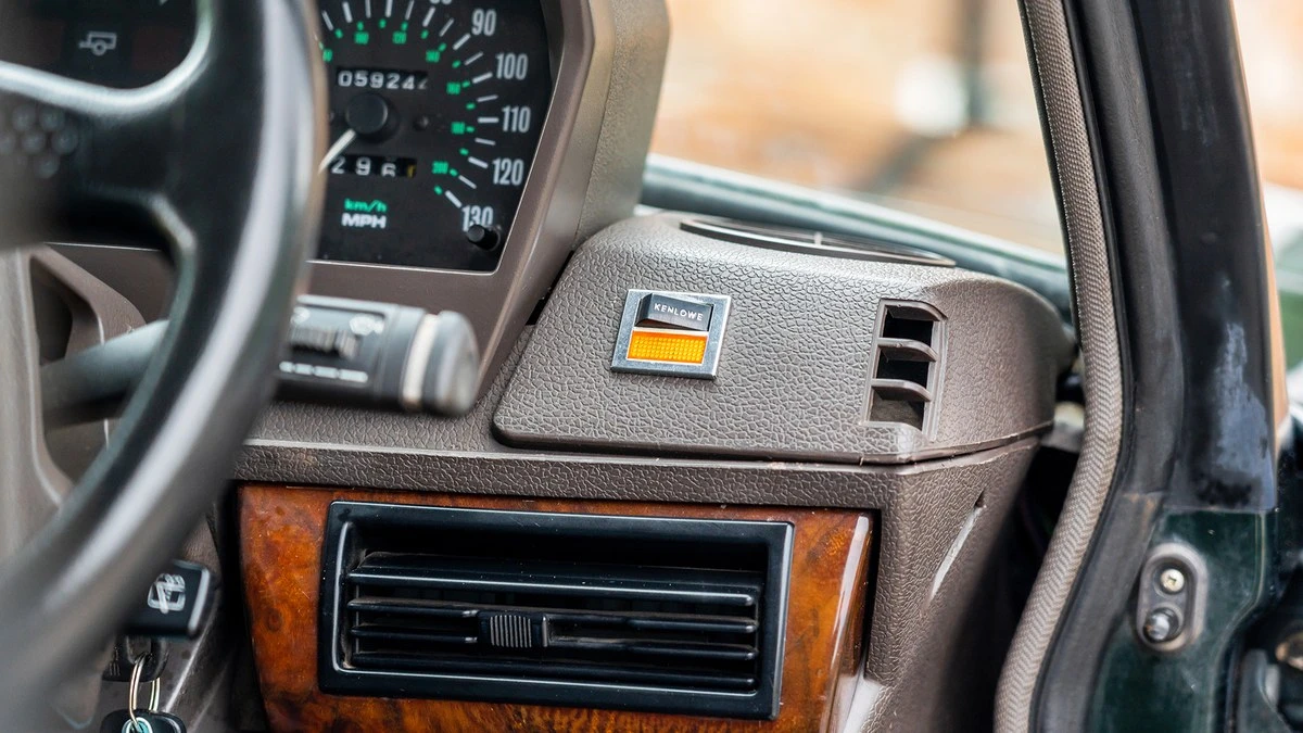 1991 Land Rover Range Rover Classic - Image 25 of 30