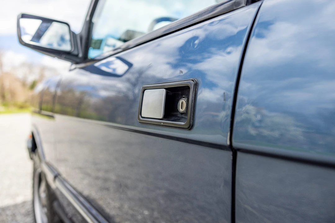 1991 Land Rover Range Rover Classic - Image 31 of 31