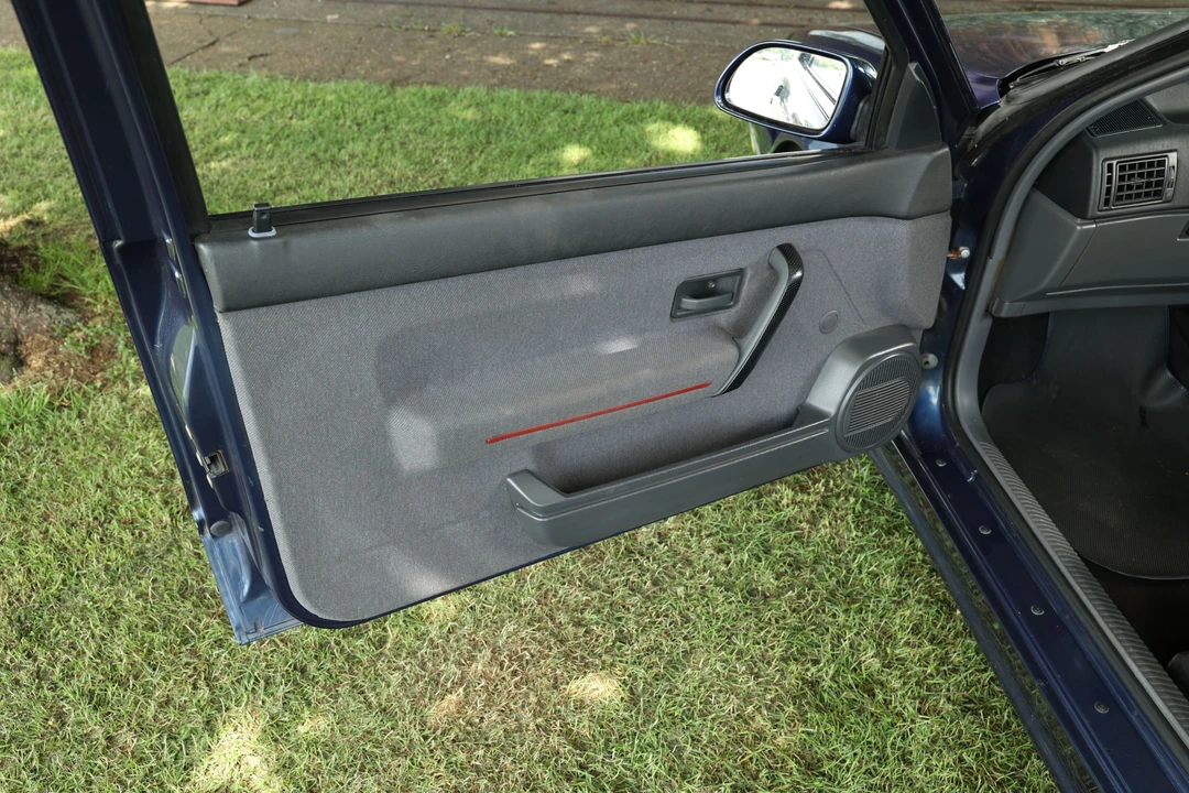 1991 Renault - Image 7 of 13