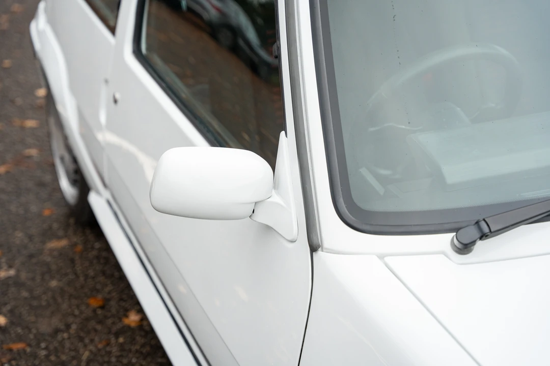 1991 Renault 5 GT Turbo - Image 25 of 31