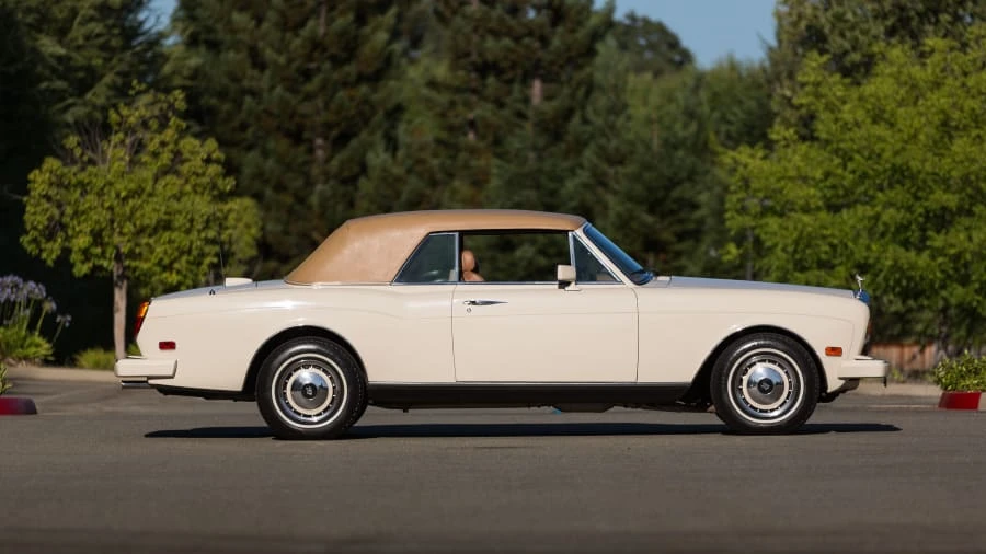 1991 Rolls-Royce Corniche Series III - Image 2 of 12