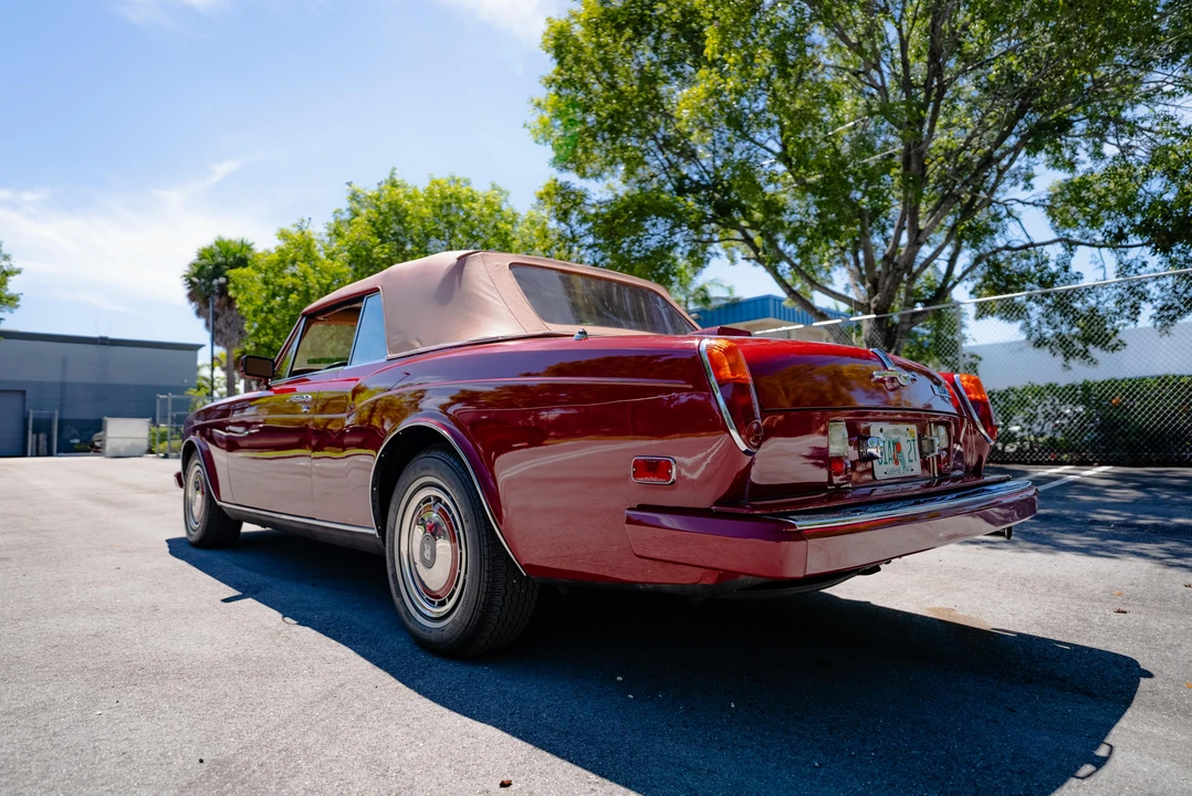 1991 Rolls-Royce Corniche Series III - Image 19 of 31