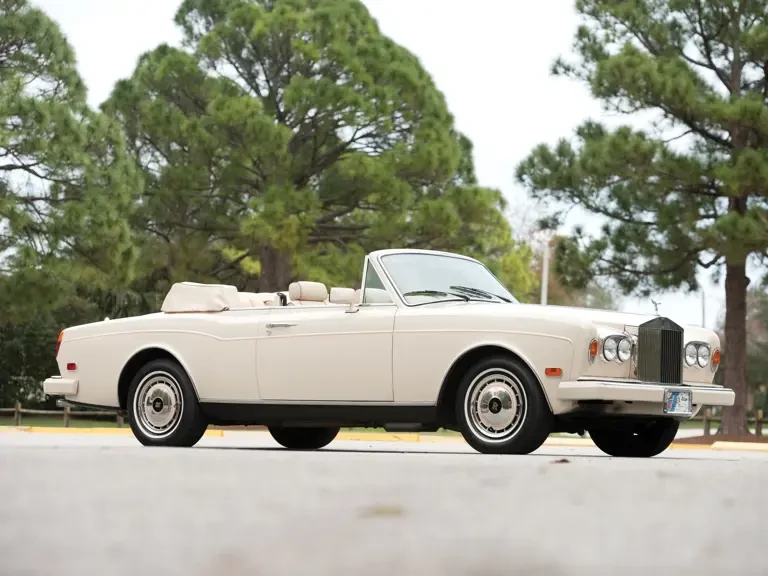 1991 Rolls-Royce Corniche Series III - Image 2 of 2