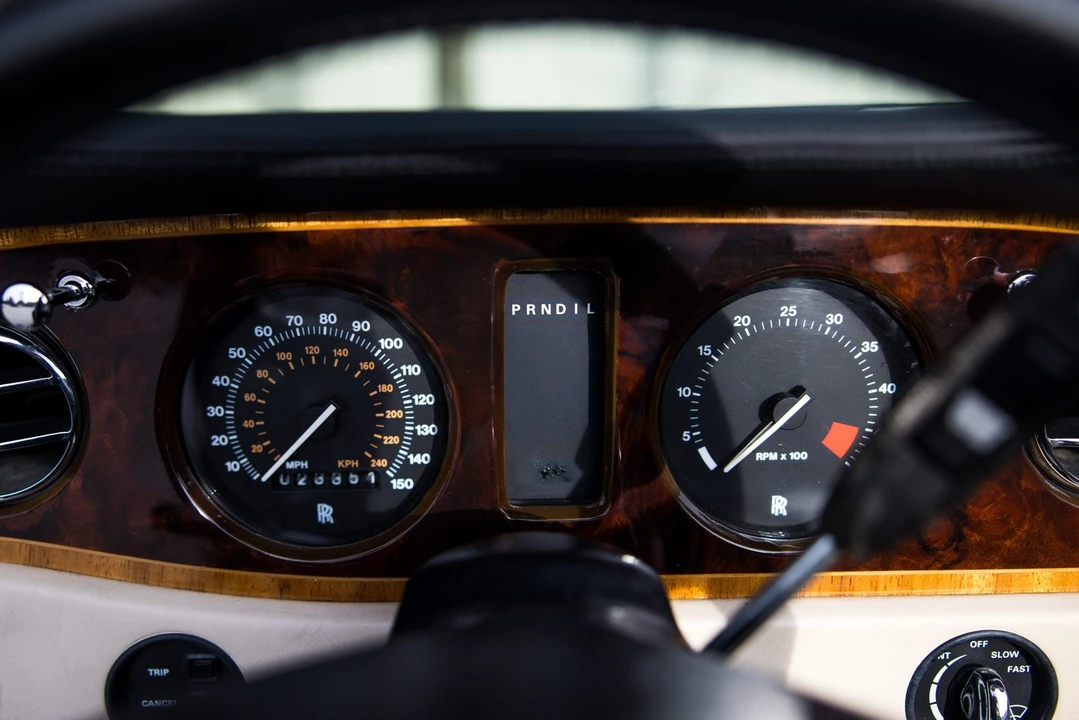 1991 Rolls-Royce Corniche Series III - Image 18 of 31