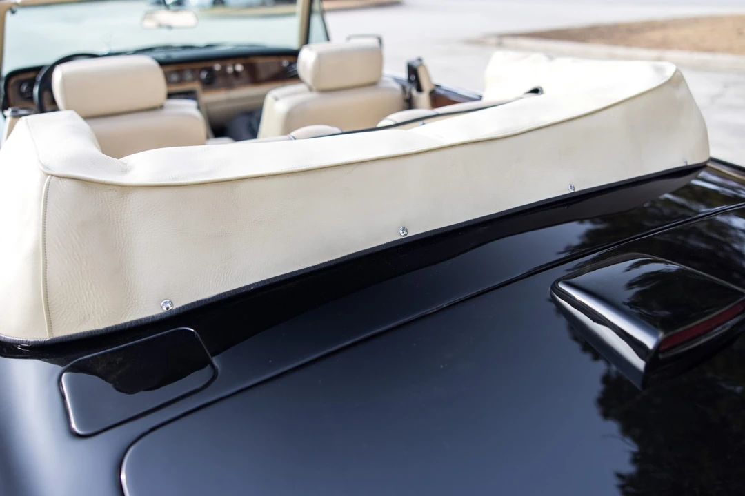 1991 Rolls-Royce Corniche Series III - Image 30 of 31