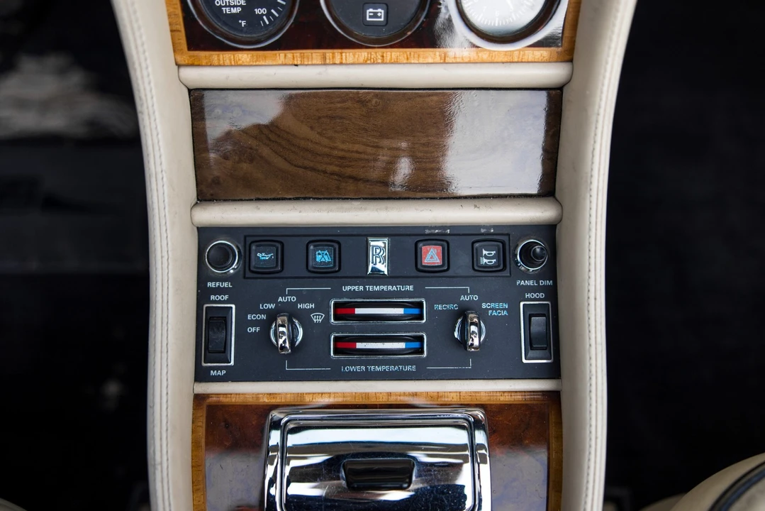1991 Rolls-Royce Corniche Series III - Image 23 of 31