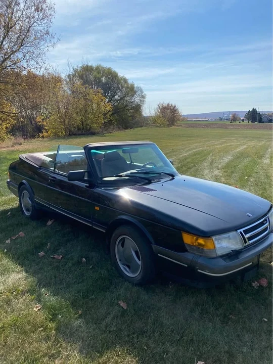 1991 Saab 900 1st Gen - Image 2 of 11
