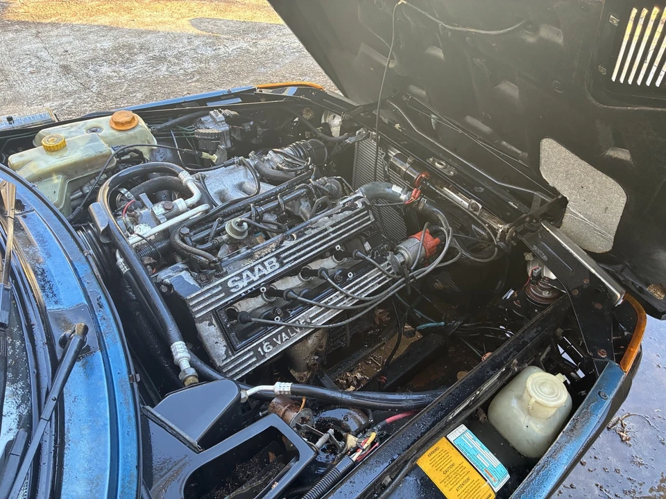1991 Saab 900 1st Gen - Image 15 of 17